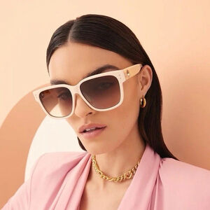 LINDA FARROW Perry D Frame Sunglasses White Peach Women’s Size 61 Sophisticated